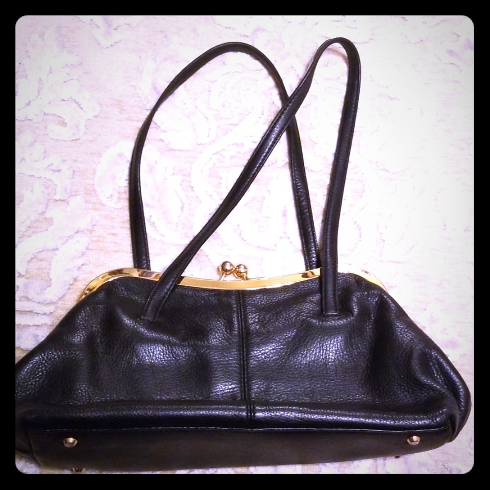 Adorable "vintage look" Jackie O style leather pur